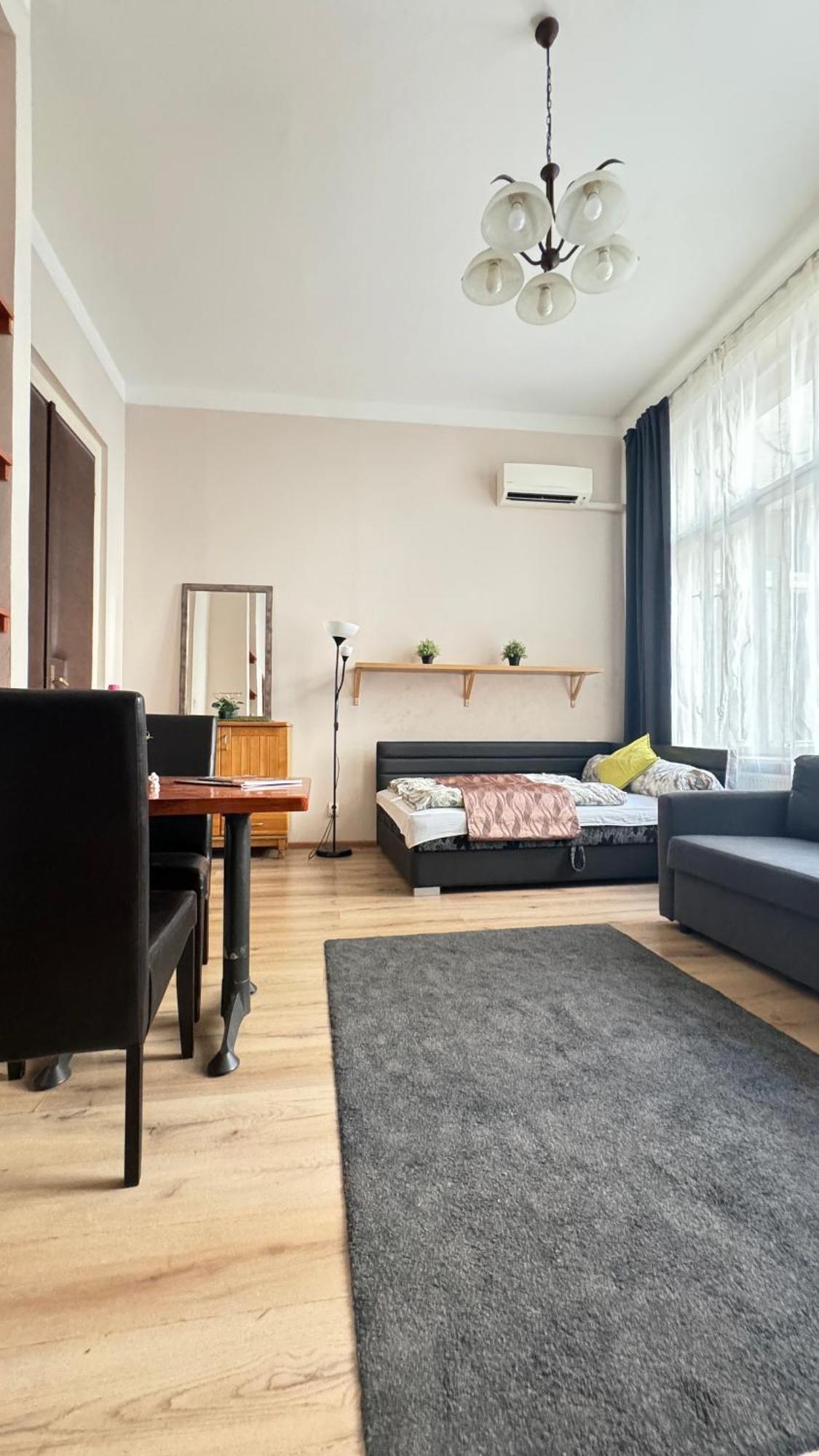 Central Walk Fashionstreet Apartmnts 부다페스트 외부 사진